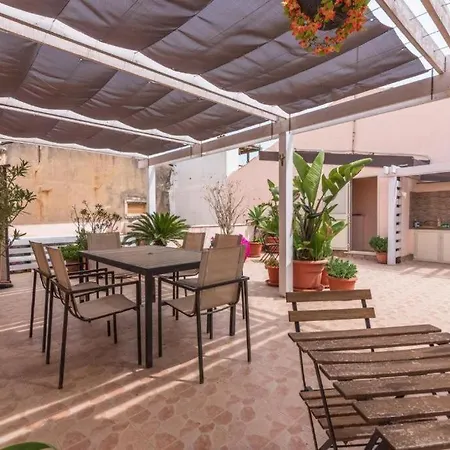La Feluca Apartment