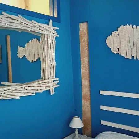 La Feluca Apartment *