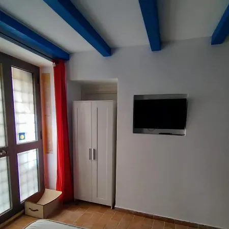 Apartman La Feluca Szirakúza